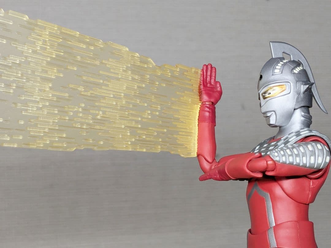 S.H.Figuarts ウルトラセブン＆ブラザーズマント