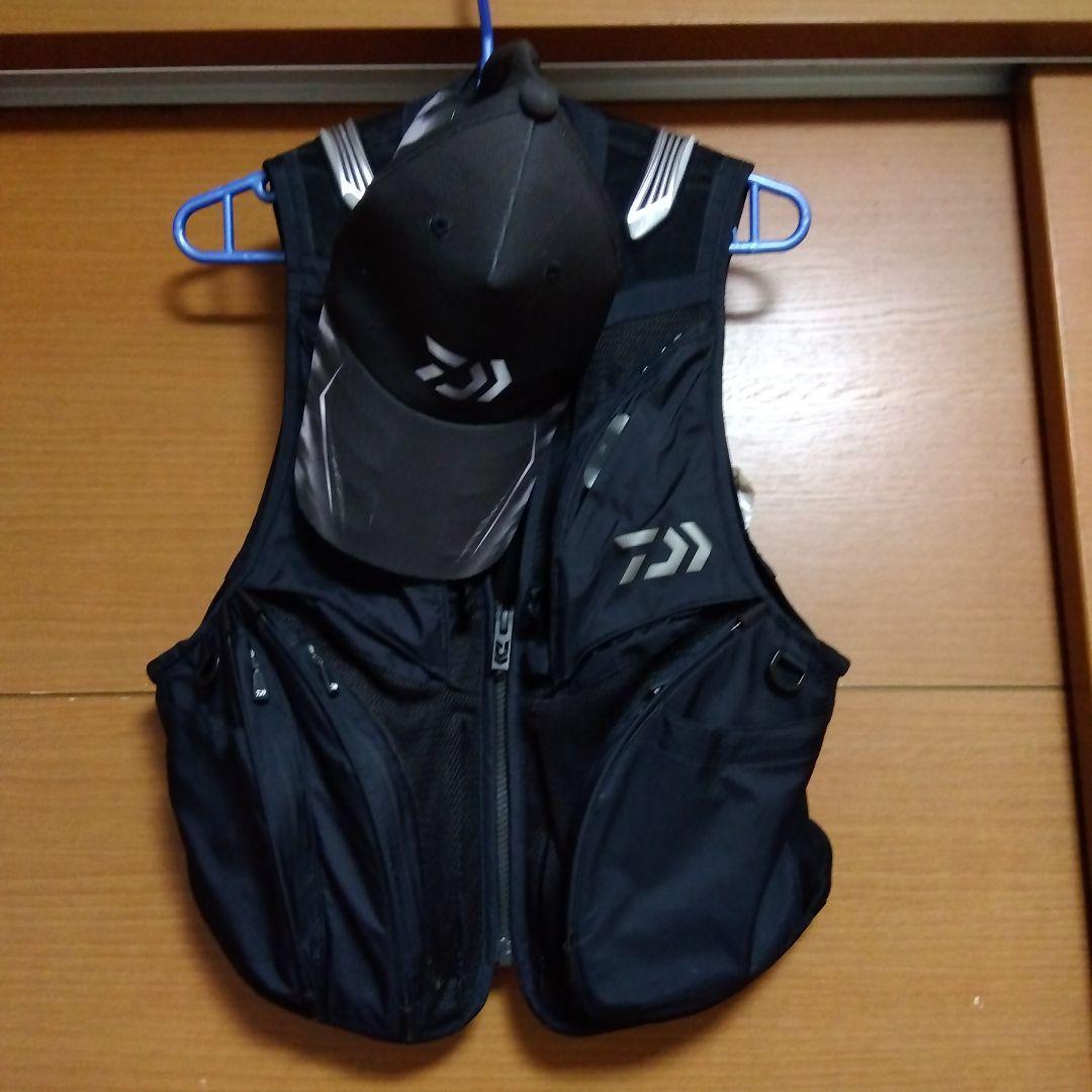 ⭐*︎様 Daiwa 鮎ベストとキャップセット