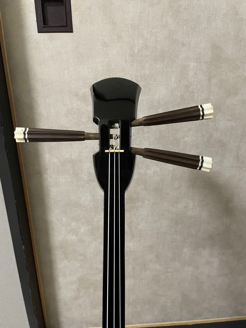三線 本体 本革強化張 棹重量532g ケース付き