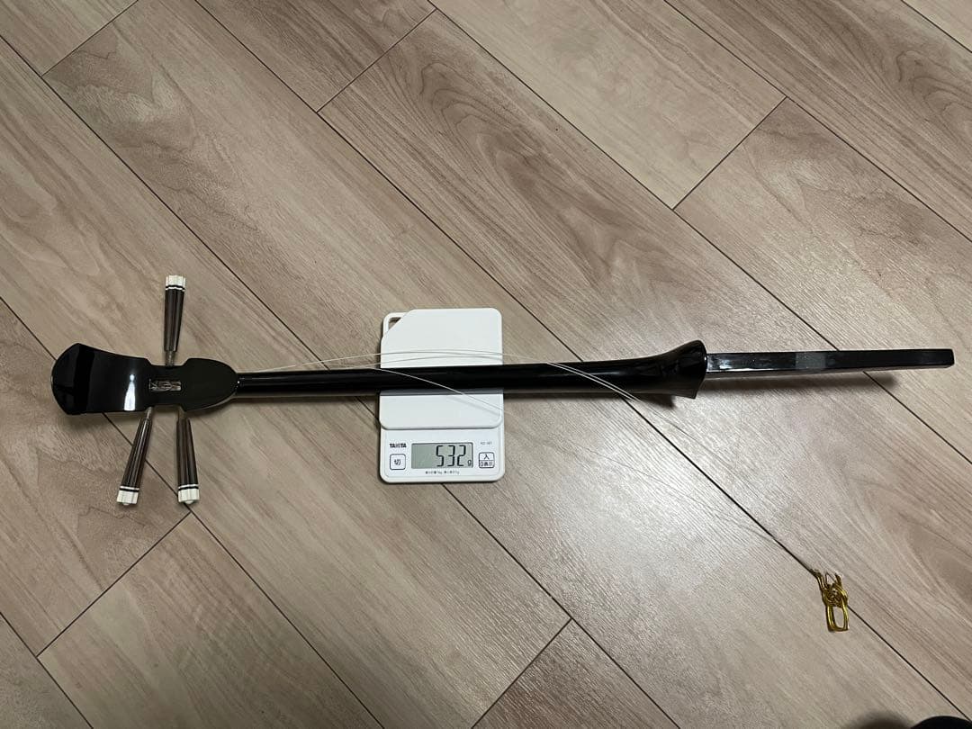 三線 本体 本革強化張 棹重量532g ケース付き