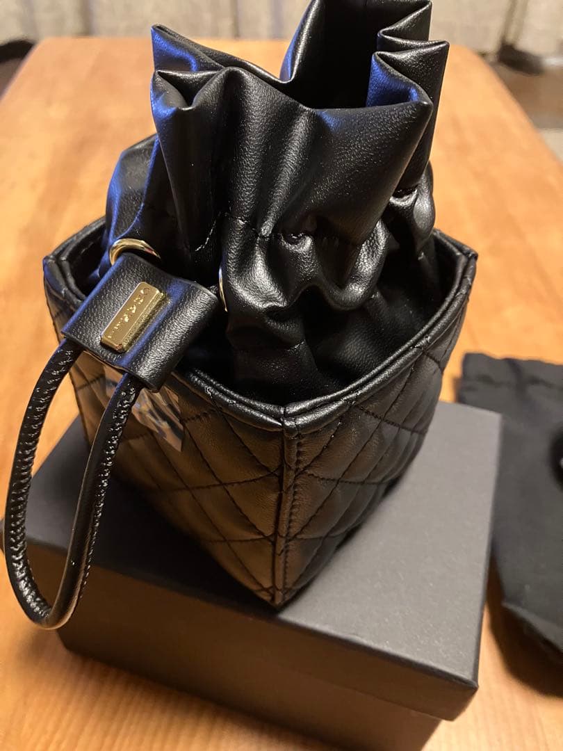【非売品】CHANEL ブラック バケットミニショルダーバッグ ノベルティ