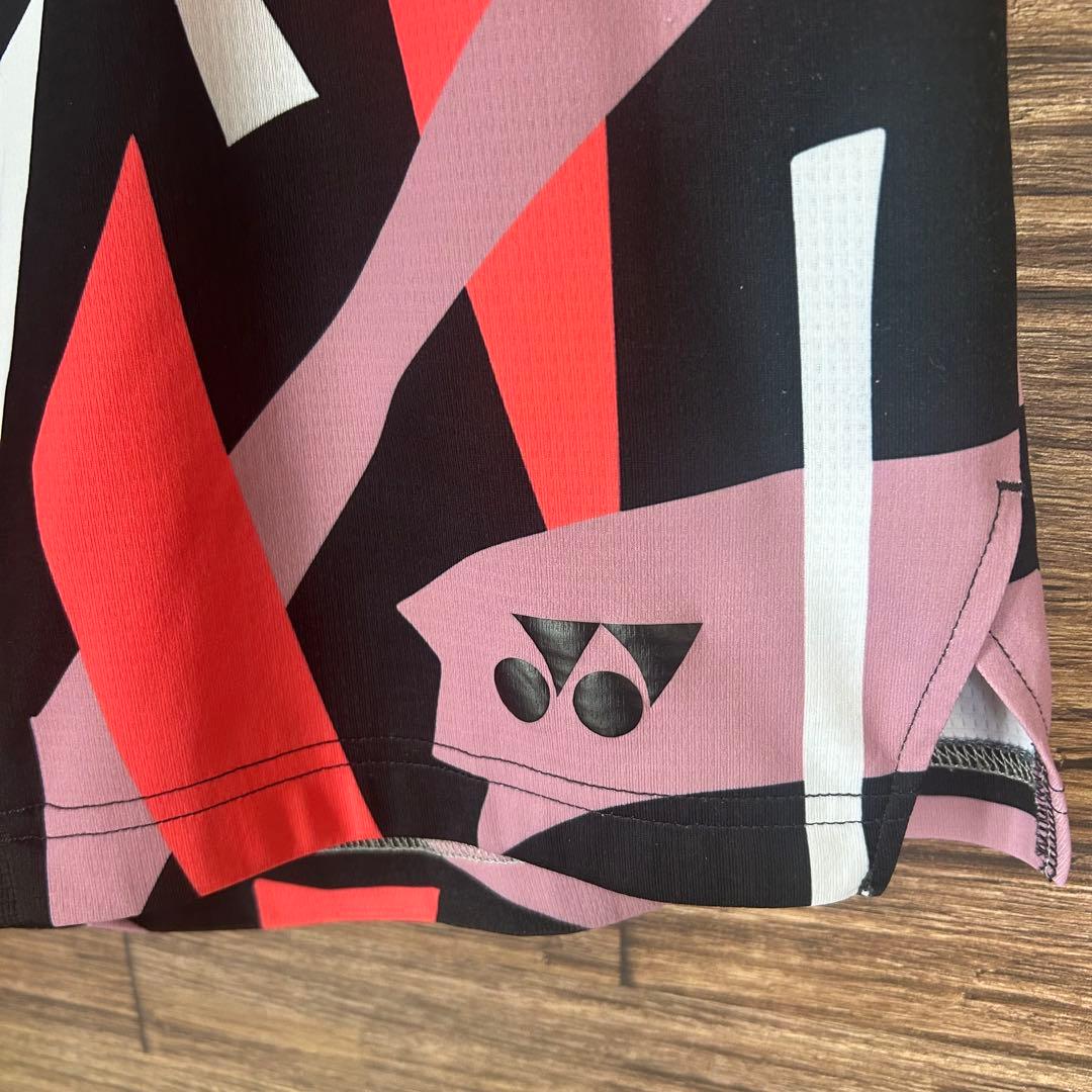 ヨネックス　YONEX ハーフパンツ　サイズM バトミントン　美品