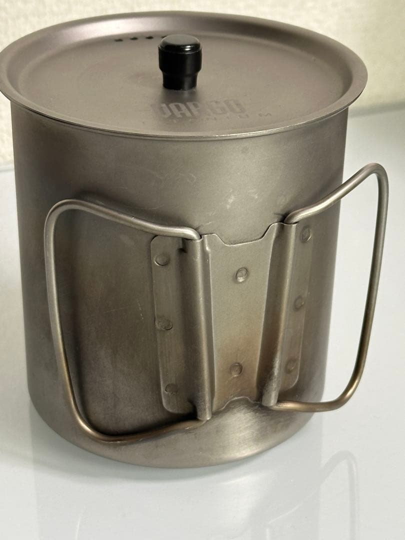 VARGO バーゴ Ti-Lite Mug チタンクッカー 湯切り付き蓋