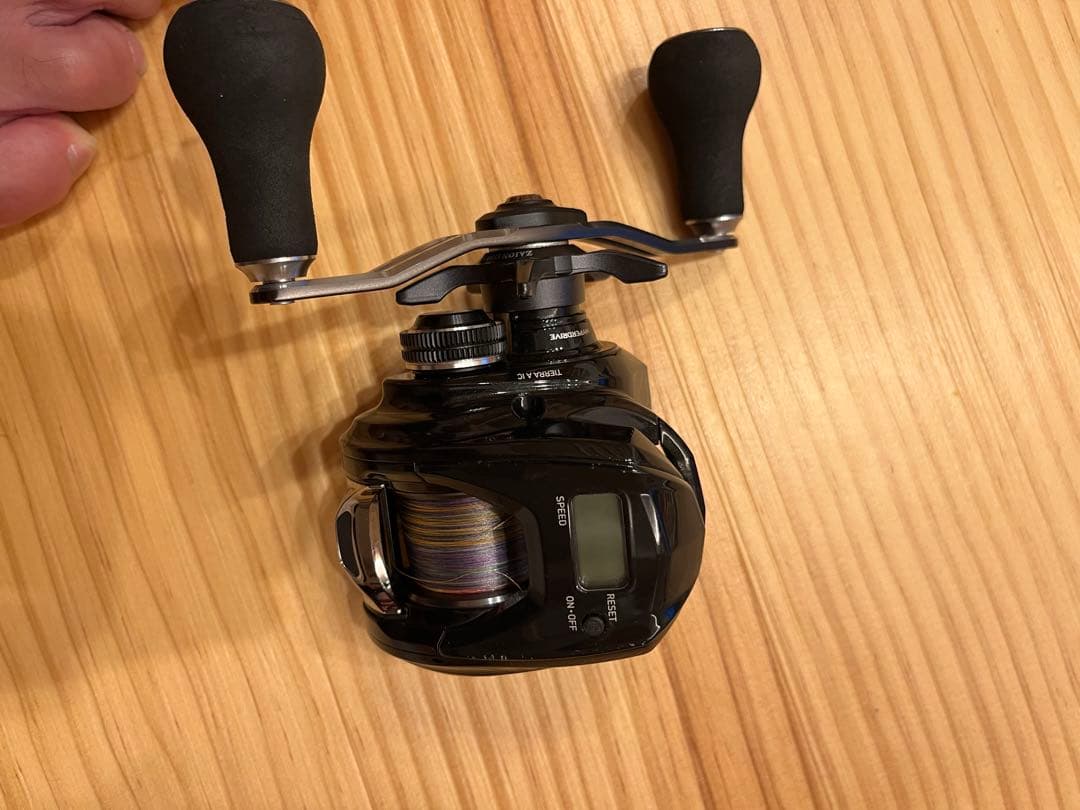 ティエラAIC 150L-DH ベイトリール