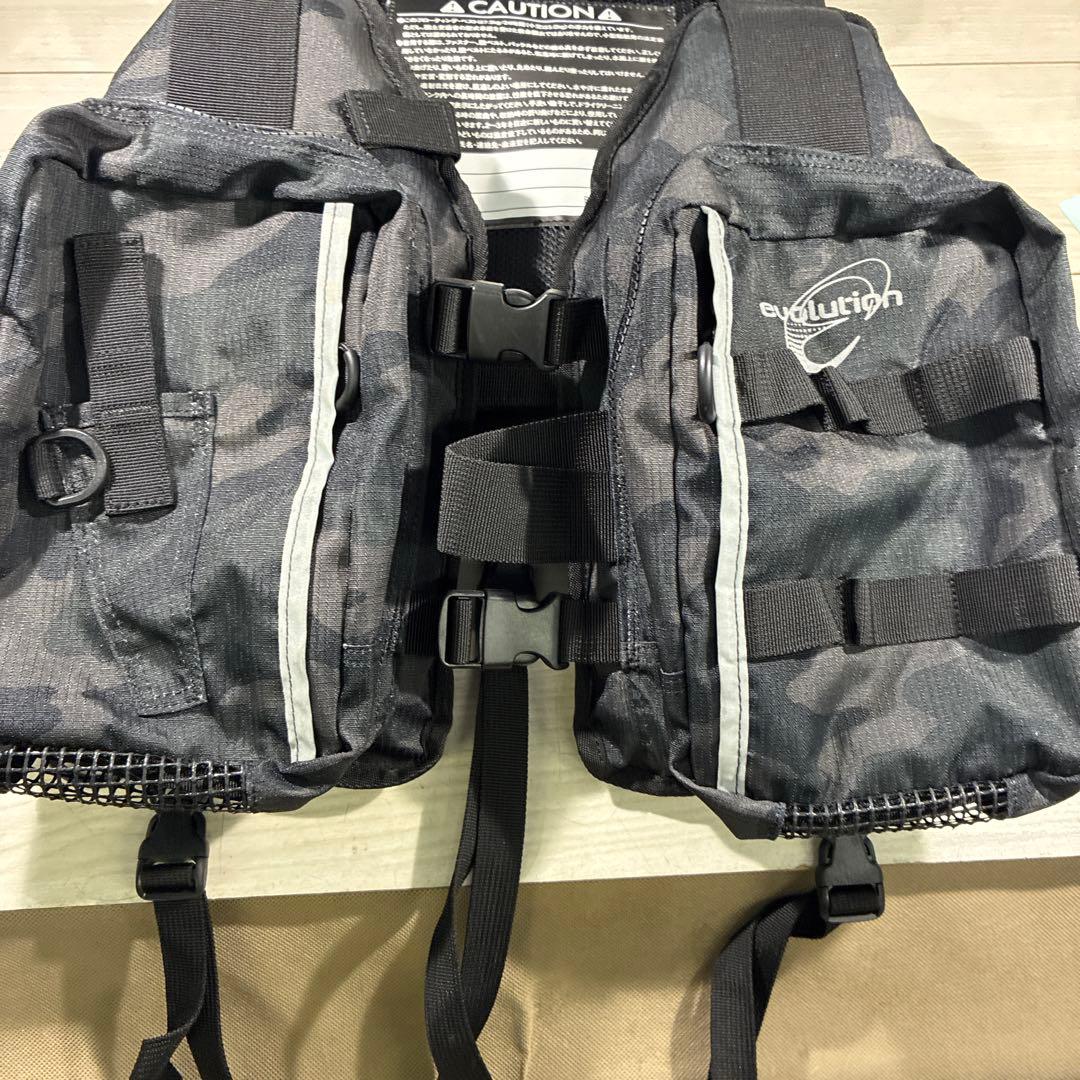 J-FISH エボリューション　ライフジャケット　サイズF 整理番号M1