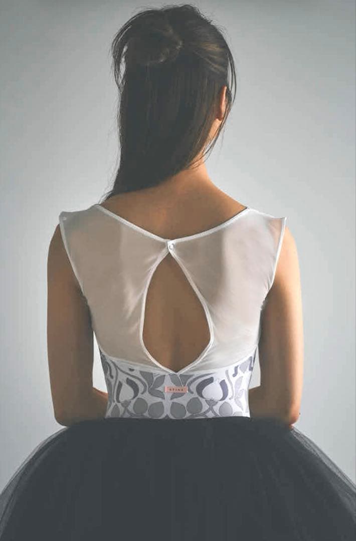 スティナ Stina レオタード I drop Lilycode white M