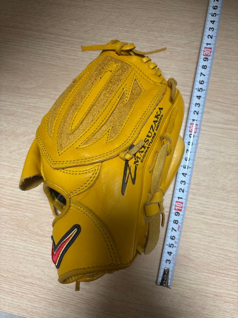 松坂モデル Nike 軟式グローブ イエロー 右投げ用　少年野球