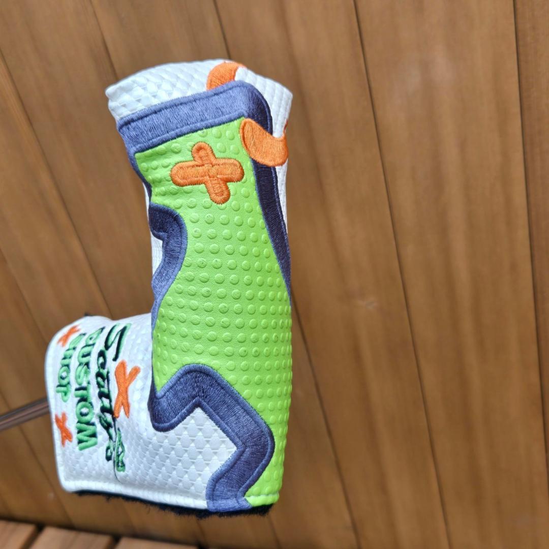 スコッティキャメロン　Scotty Cameron　カスタムパター　ヘッドカバー