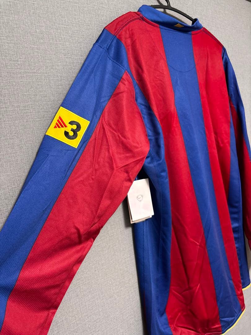 【未使用品・タグ付き】FC Barcelona 長袖 UNICEF