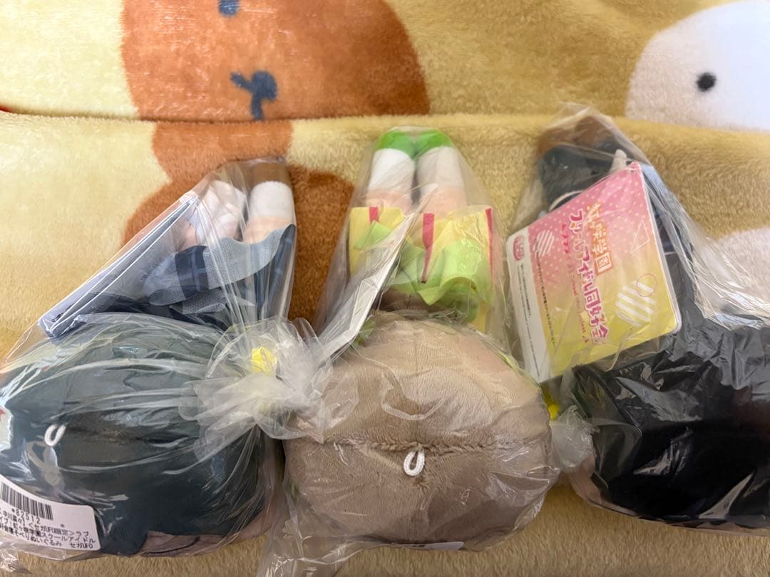 【最終値下】虹ヶ咲 寝そべりぬいぐるみ 3体セット SUO限定品