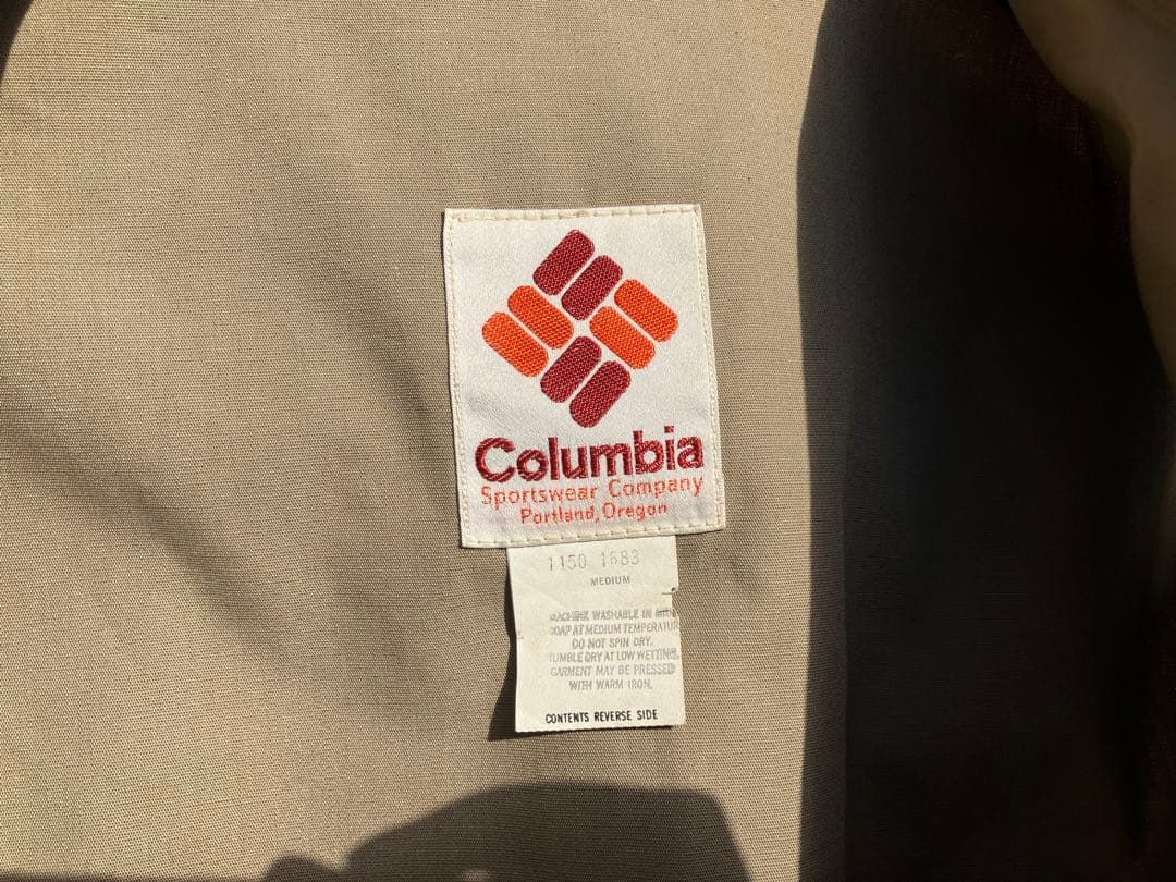 旧ロゴ　コロンビア Columbia フィッシングベスト　ジャケット　レトロ