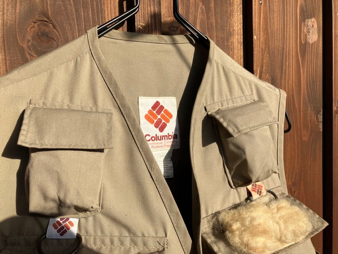 旧ロゴ　コロンビア Columbia フィッシングベスト　ジャケット　レトロ