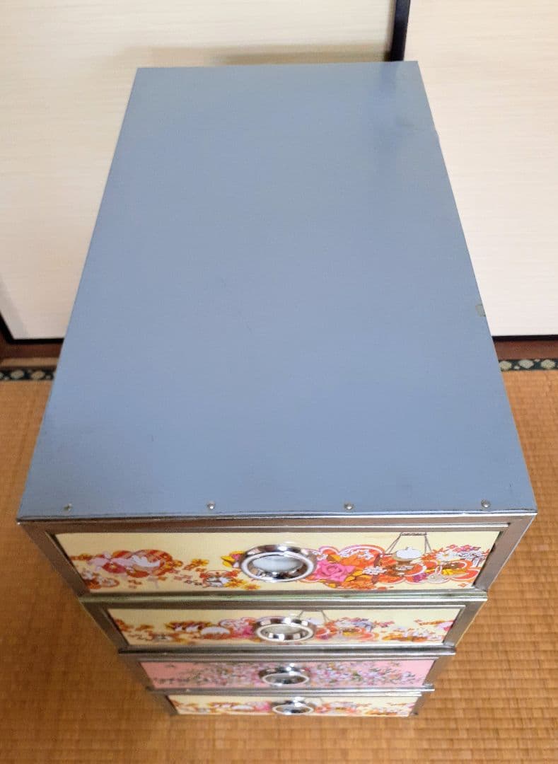 昭和レトロ　衣装ケース4つセット　レトロポップ柄