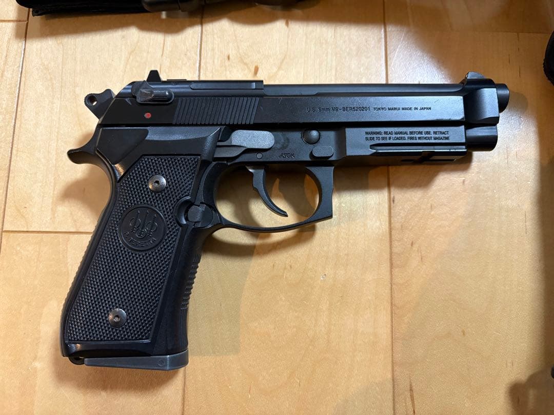 東京マルイM9A1ガスブロ　ホルスター付き
