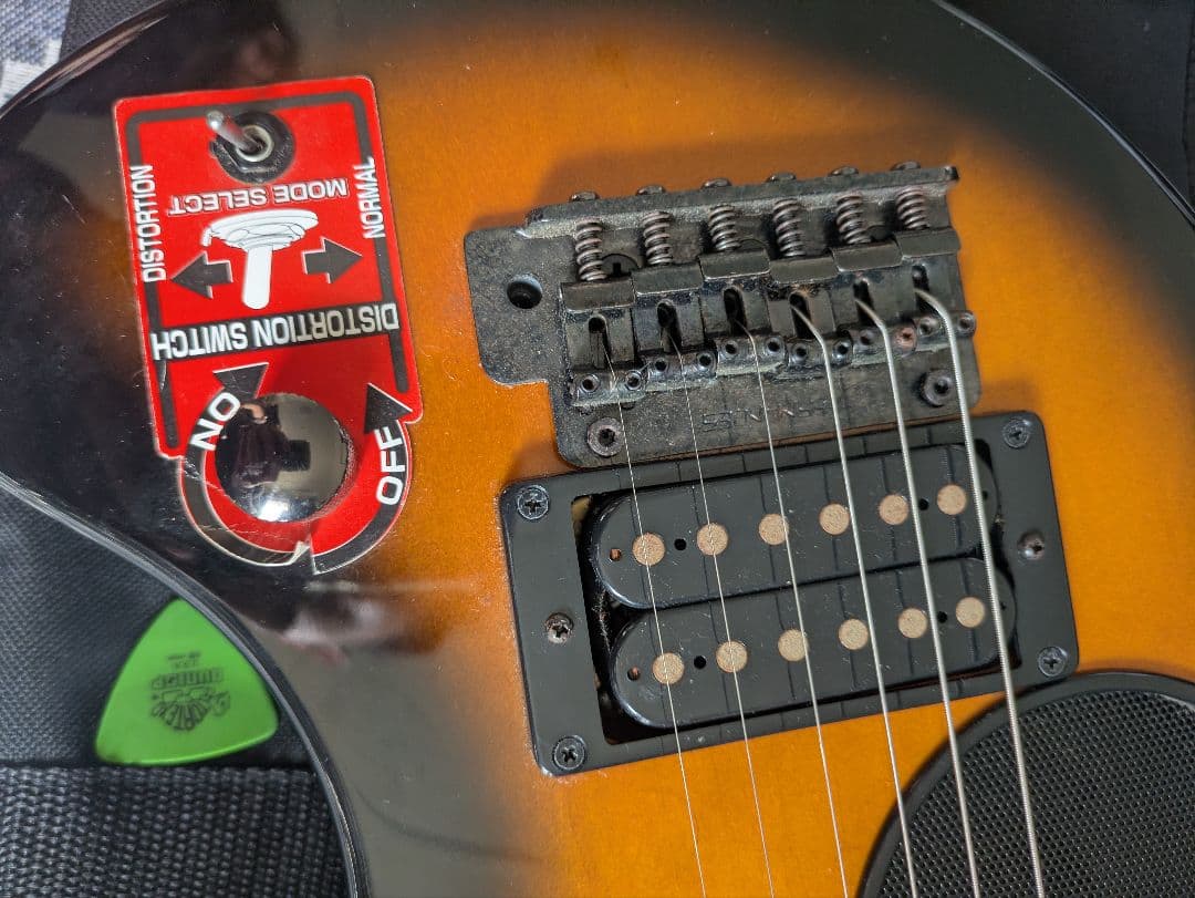 FERNANDES エレキギター サンバースト　ZO-3 専用ケース付き