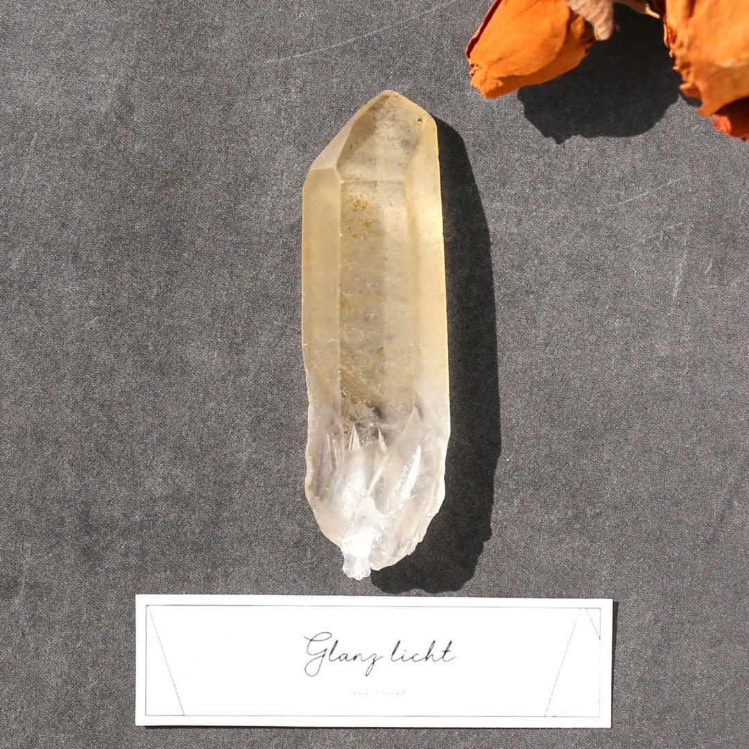 ゴールデンヒーラー クォーツ 原石 水晶 鉱物 希少石 天然石