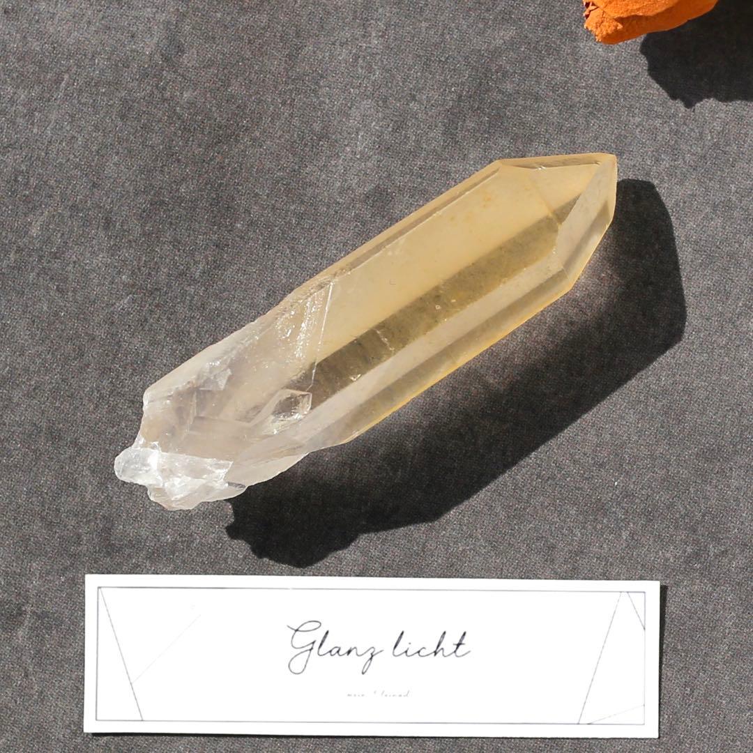 ゴールデンヒーラー クォーツ 原石 水晶 鉱物 希少石 天然石