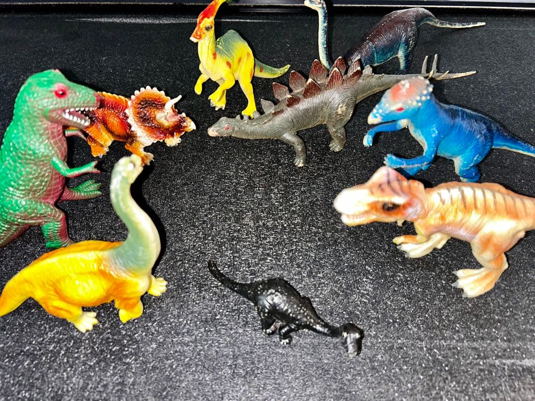 恐竜　フィギュア　dinosaur