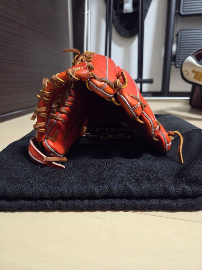 アンダーアーマー 　硬式グラブ　柳田モデル