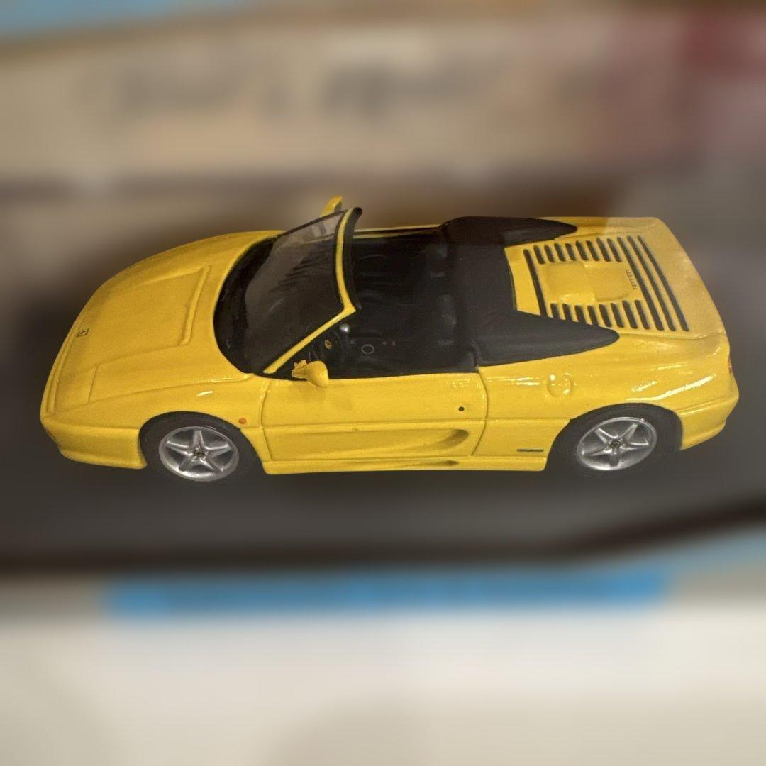 MINICHAMPS Ferrari F355 & F355spider 2台