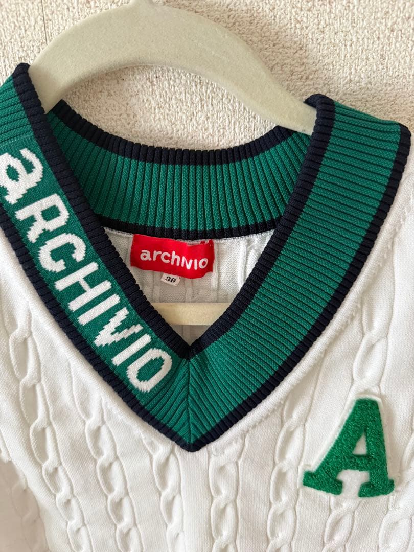 ARCHIVIO ケーブル編み Vネックベスト