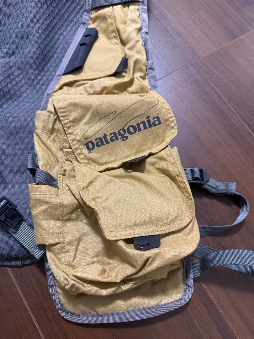 patagonia フィッシングベスト イエロー/グレー　希少