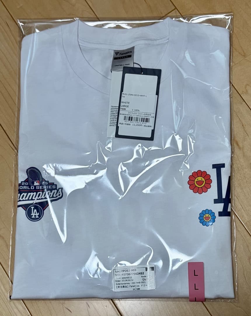ドジャース 　ワールドシリーズ優勝 　村上隆コラボ　Tシャツ　L　白　大谷