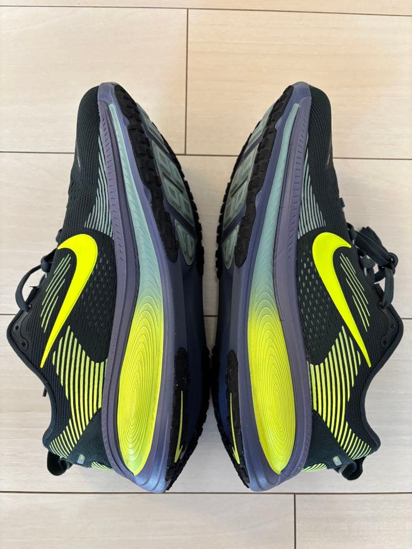 nike ボメロ18