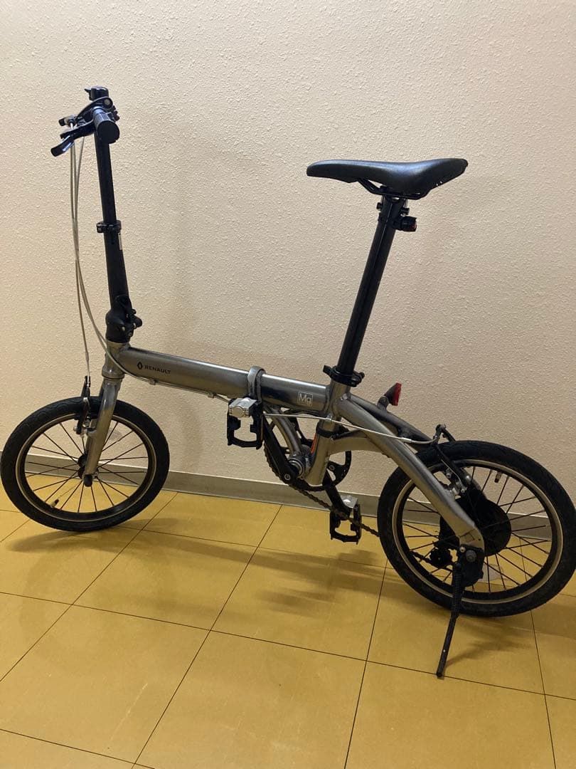 ルノーRENAULT 美品折りたたみ自転車 マグネシウム8 MAGNESIUM8
