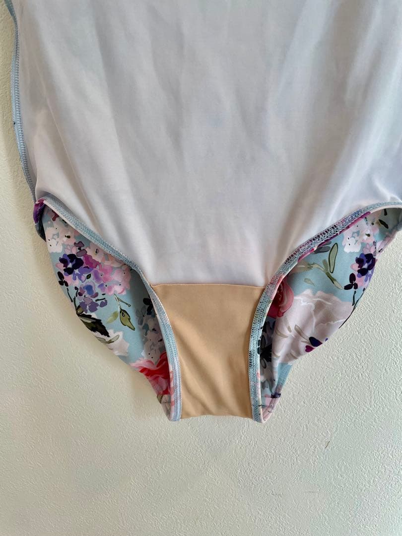 eleve dancewear レオタードM