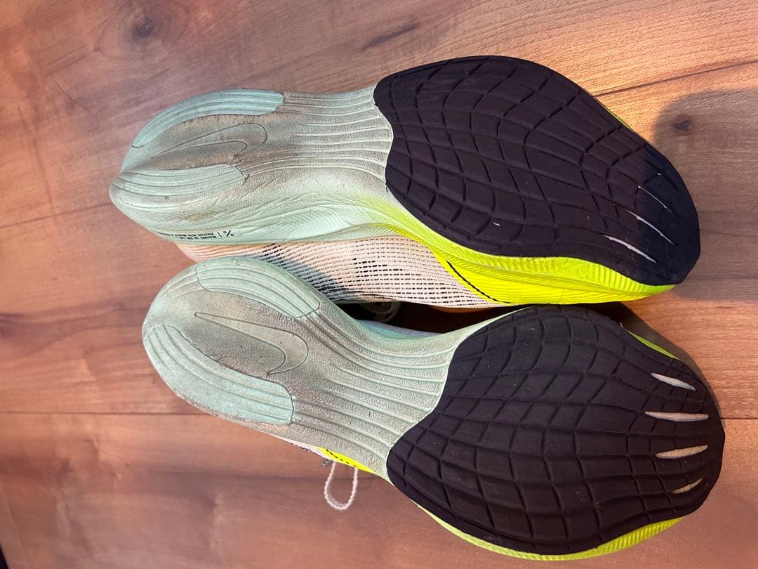 スパイク・シューズ Nike ZoomX VAPORFLY NEXT%2