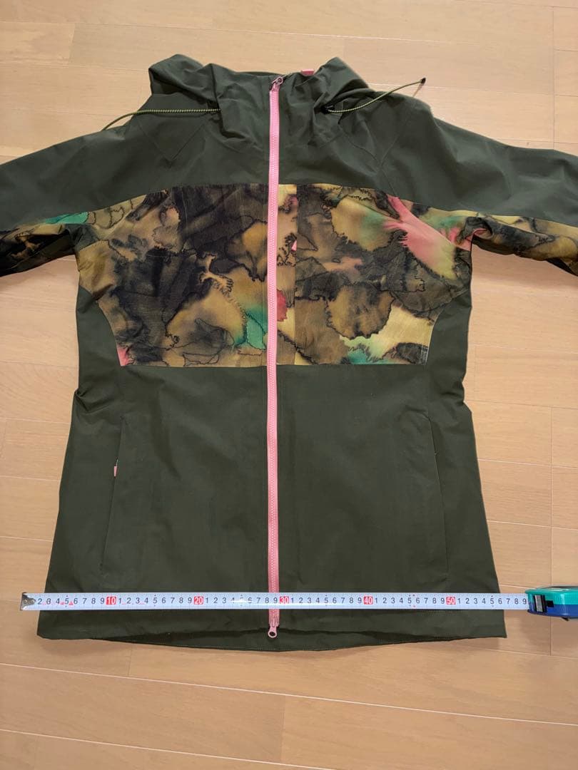 BURTON AK GORE-TEX ジャケット レディースMサイズ