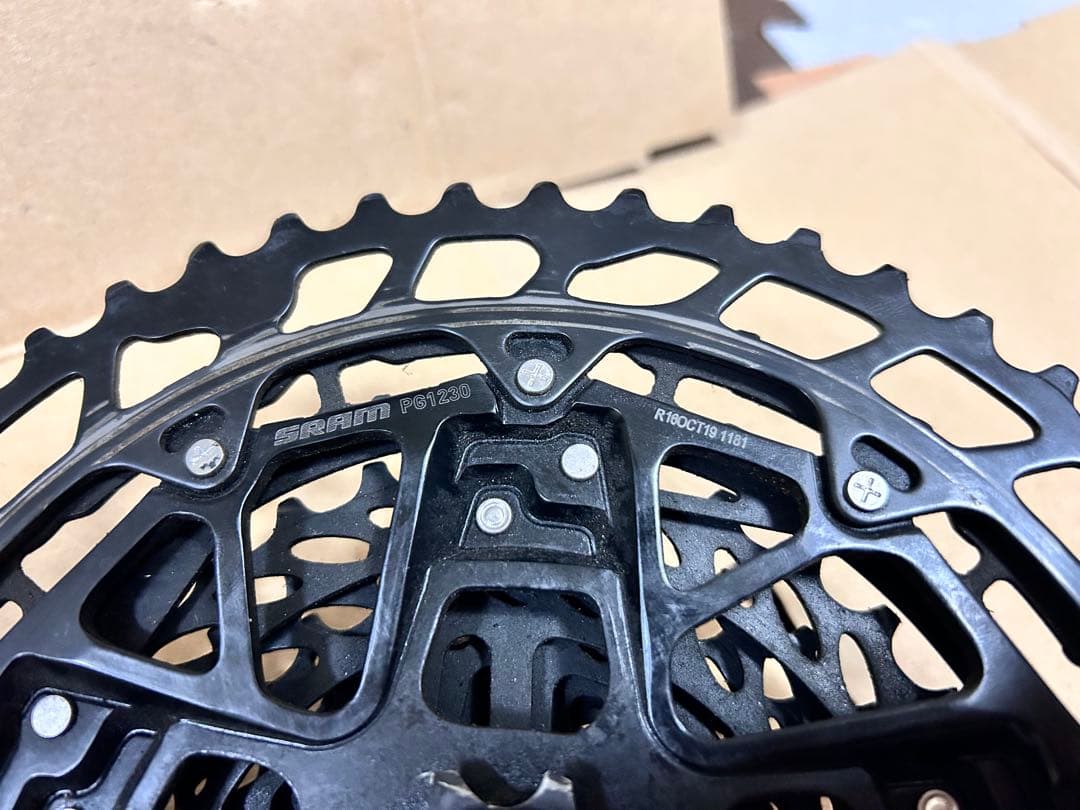 SRAM PG-1230 12速　スプロケット