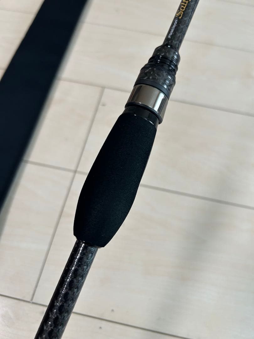 ソルティーセンセーション スペリオル マニューバー　SPRS-84M-T 中古