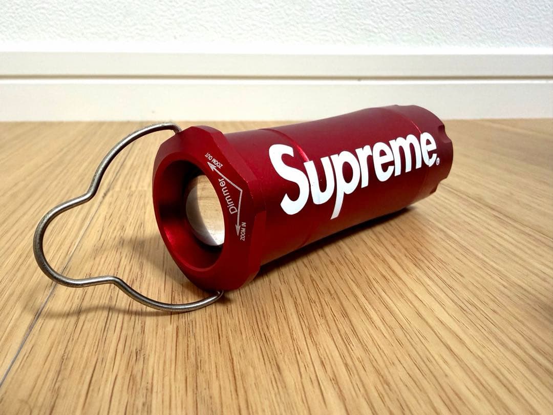 Supreme - Logo Lantern シュプリーム ランタンライト