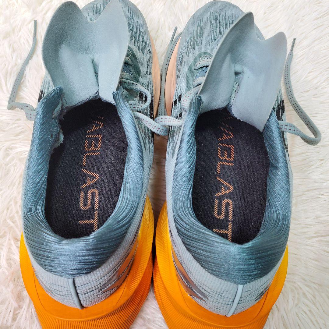 【美品】asics アシックス　ノヴァブラスト3 メンズ　26.0cm