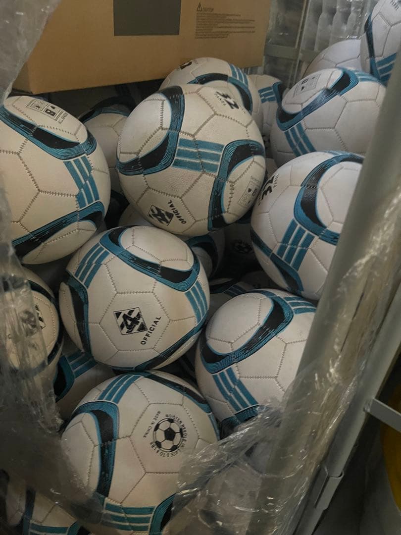 サッカーボール×10 公式4号級 美品