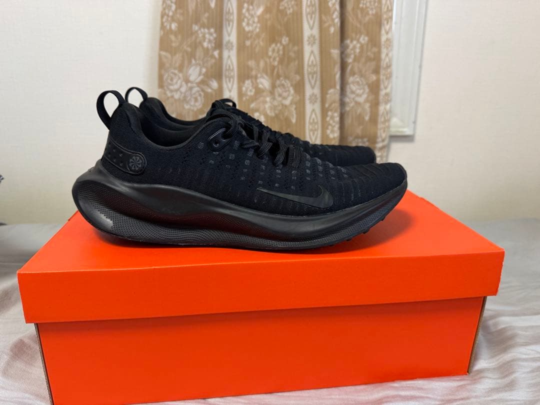 スパイク・シューズ NIKE INFINITY RUN 4 28cm