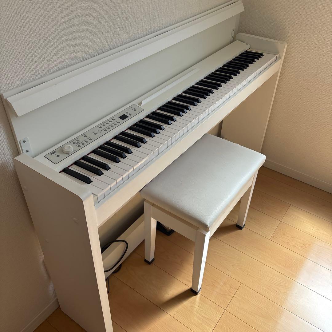 ホワイト電子ピアノ 88鍵 3ペダル付き