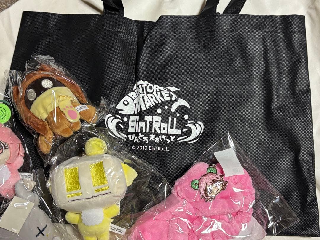 BinTRoLL べびぬいとろぉる ヘアバンド ぬいぐるみ ショップバッグ