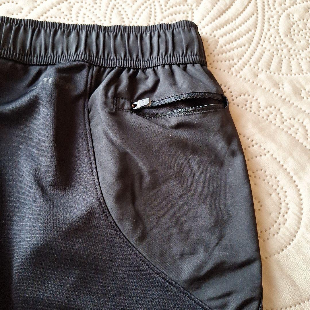 Under Armour ジャージ上下セット ブラック. XL XXL