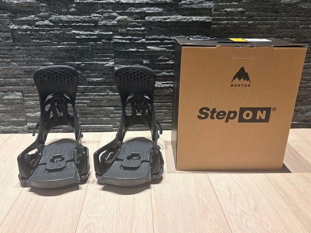 Burton Step On® バインGenesis EST Sサイズ