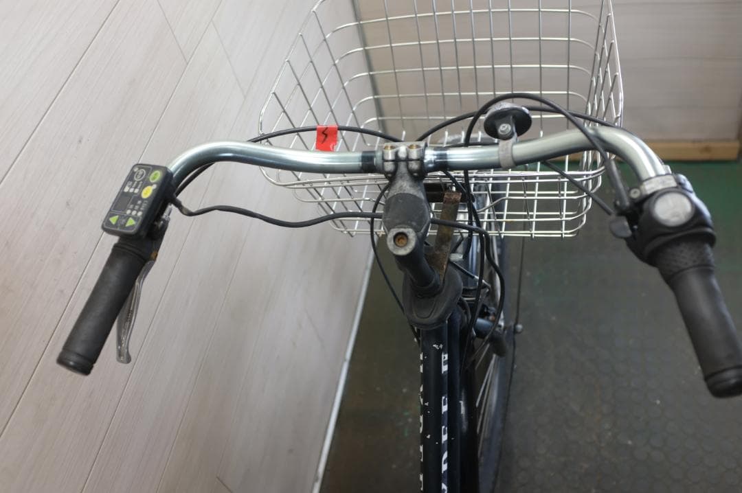 電動自転車ブリヂスト　HYDEE.Ⅱ　26インチ　3段　8.7Ah充電器あり