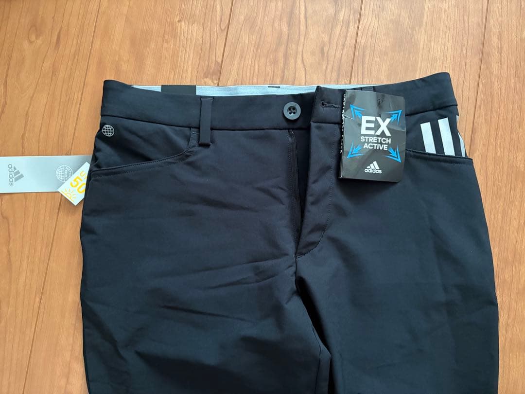 adidas EXストレッチアクティブ ブラックパンツ