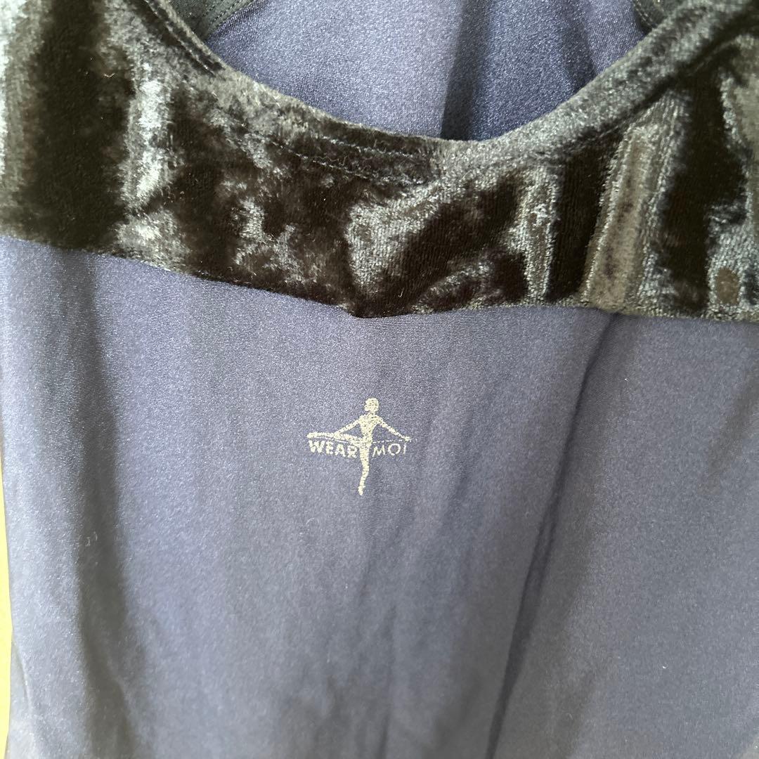 WEAR MOI 紺色レオタード 長袖 Vネック