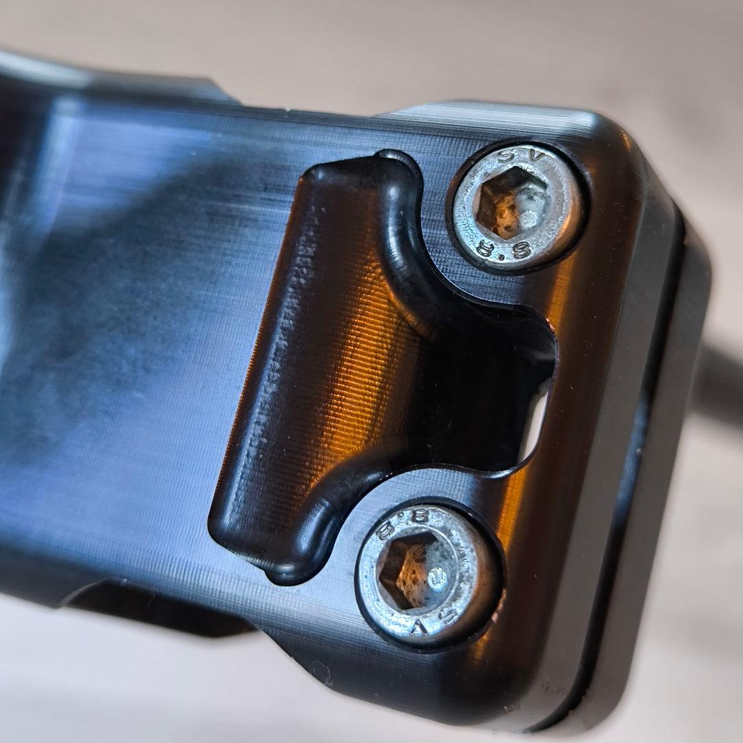 最高峰 CHROMAG Fubars 7075 ハンドルバー & ステム セット