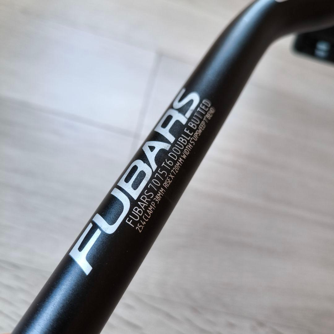 最高峰 CHROMAG Fubars 7075 ハンドルバー & ステム セット