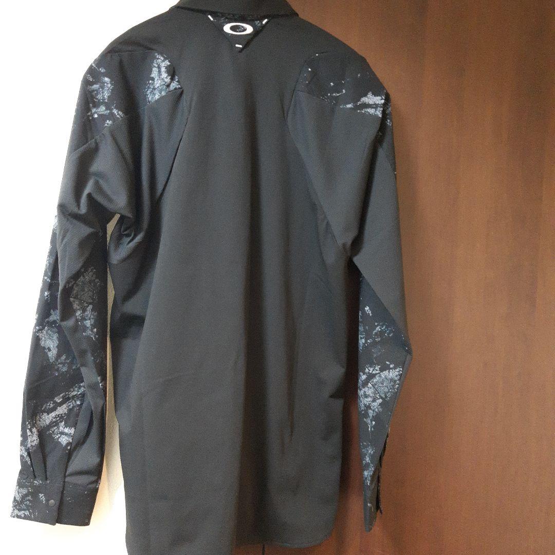 新品　オークリーゴルフ　メンズ　4WAYストレッチシャツ　スカルシリーズ