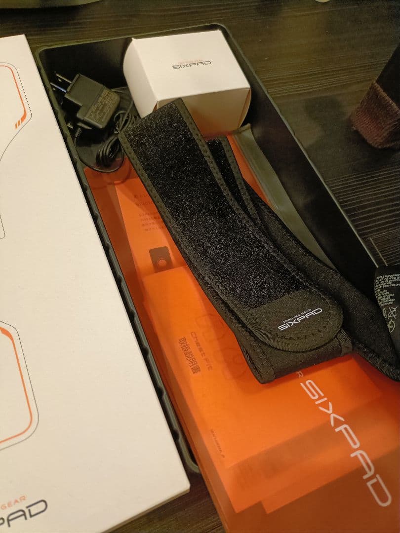 SIXPAD Chest Fit 筋肉トレーニング