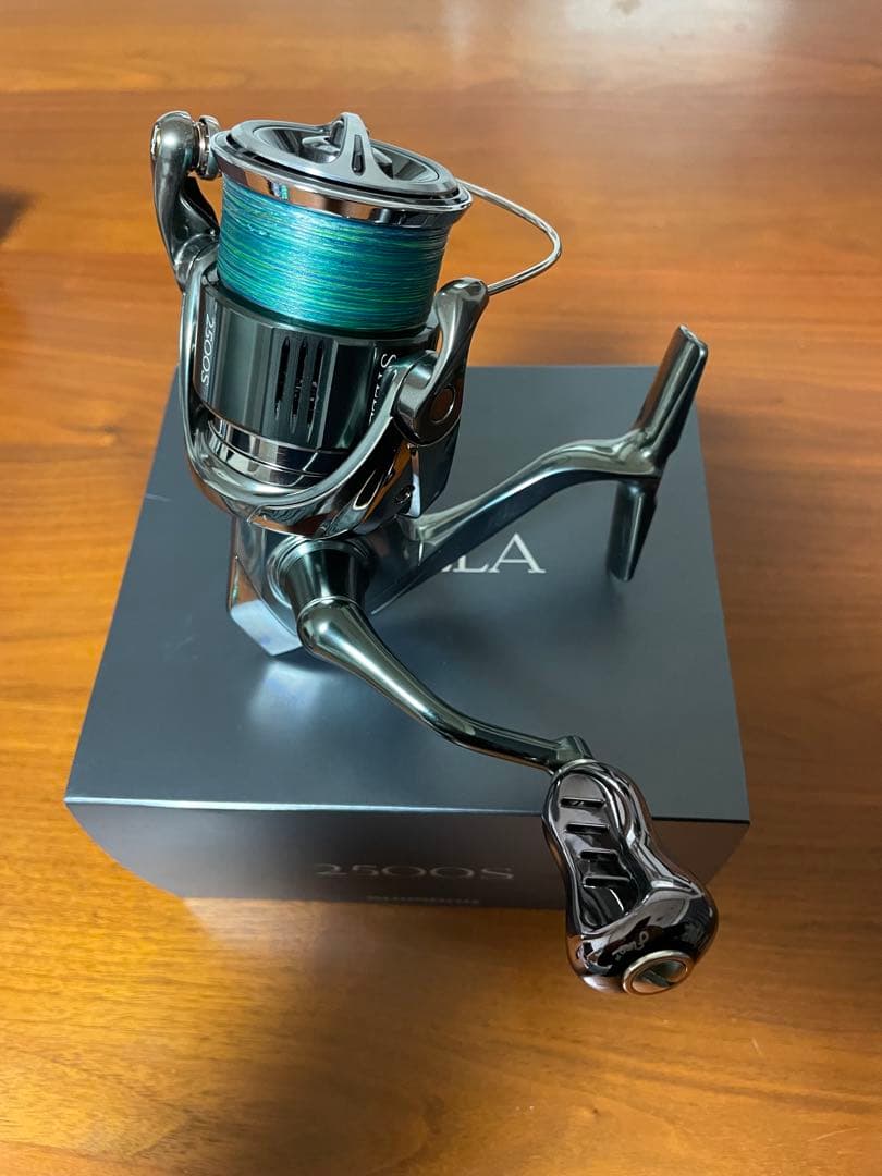 SHIMANO 22ステラ　2500s リブレカスタム　美品